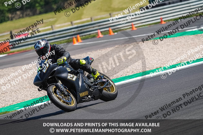 donington no limits trackday;donington park photographs;donington trackday photographs;no limits trackdays;peter wileman photography;trackday digital images;trackday photos